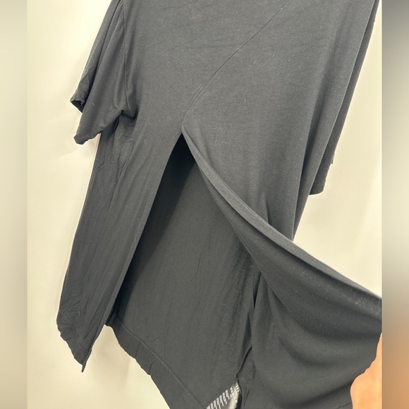 Free People Beach Front Slit top Small Oversized Short Sleeve Jersey Black tunic - Picture 4 of 5